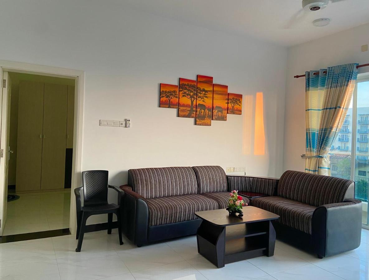 Sea View A Lägenhet Dehiwala-Mount Lavinia Exteriör bild